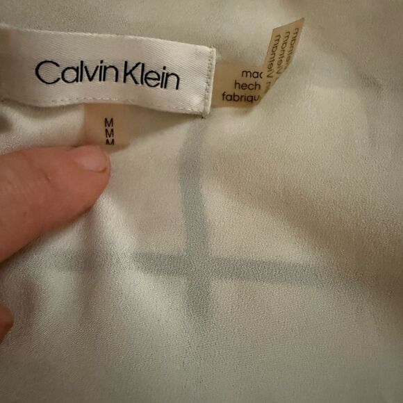 Calvin Klein Black and White Boxy 3/4 Sleeve Blouse - Picture 7 of 10